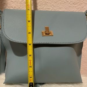 Casual every day hang bag